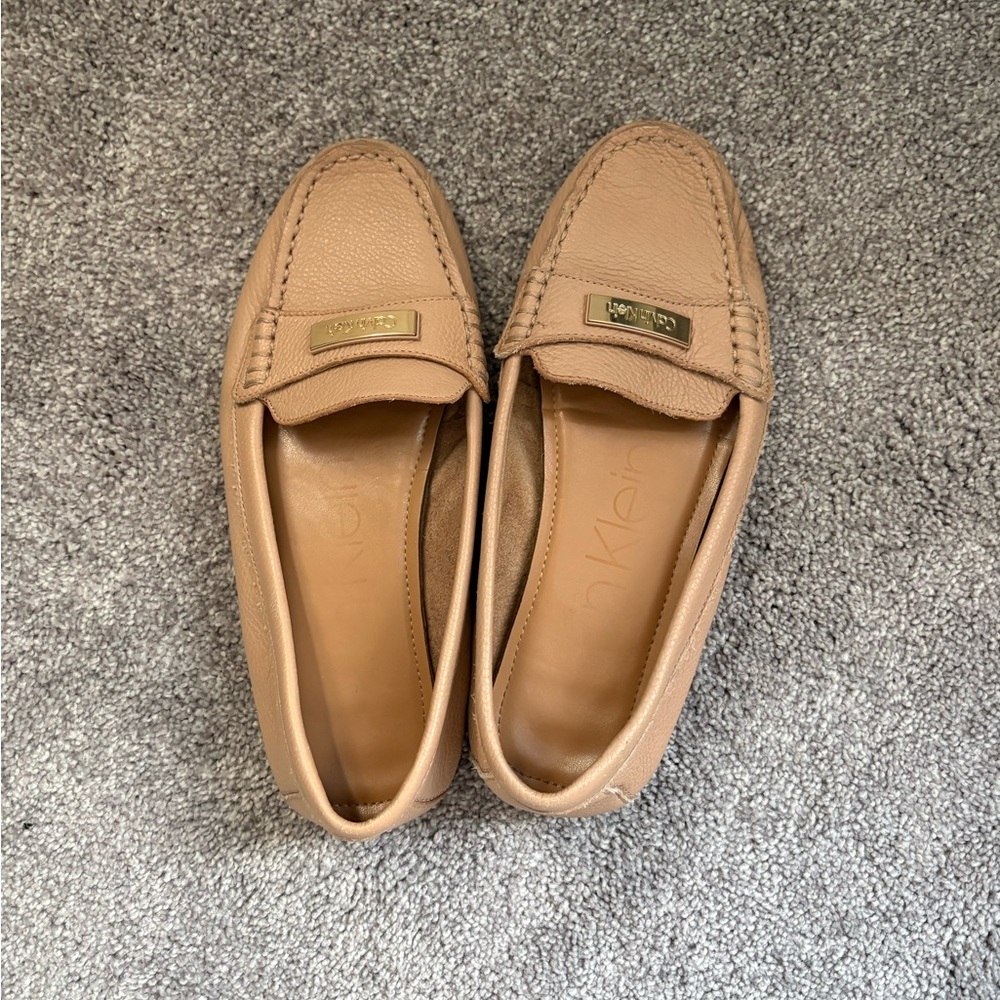 Calvin Klein Flats - Size 8